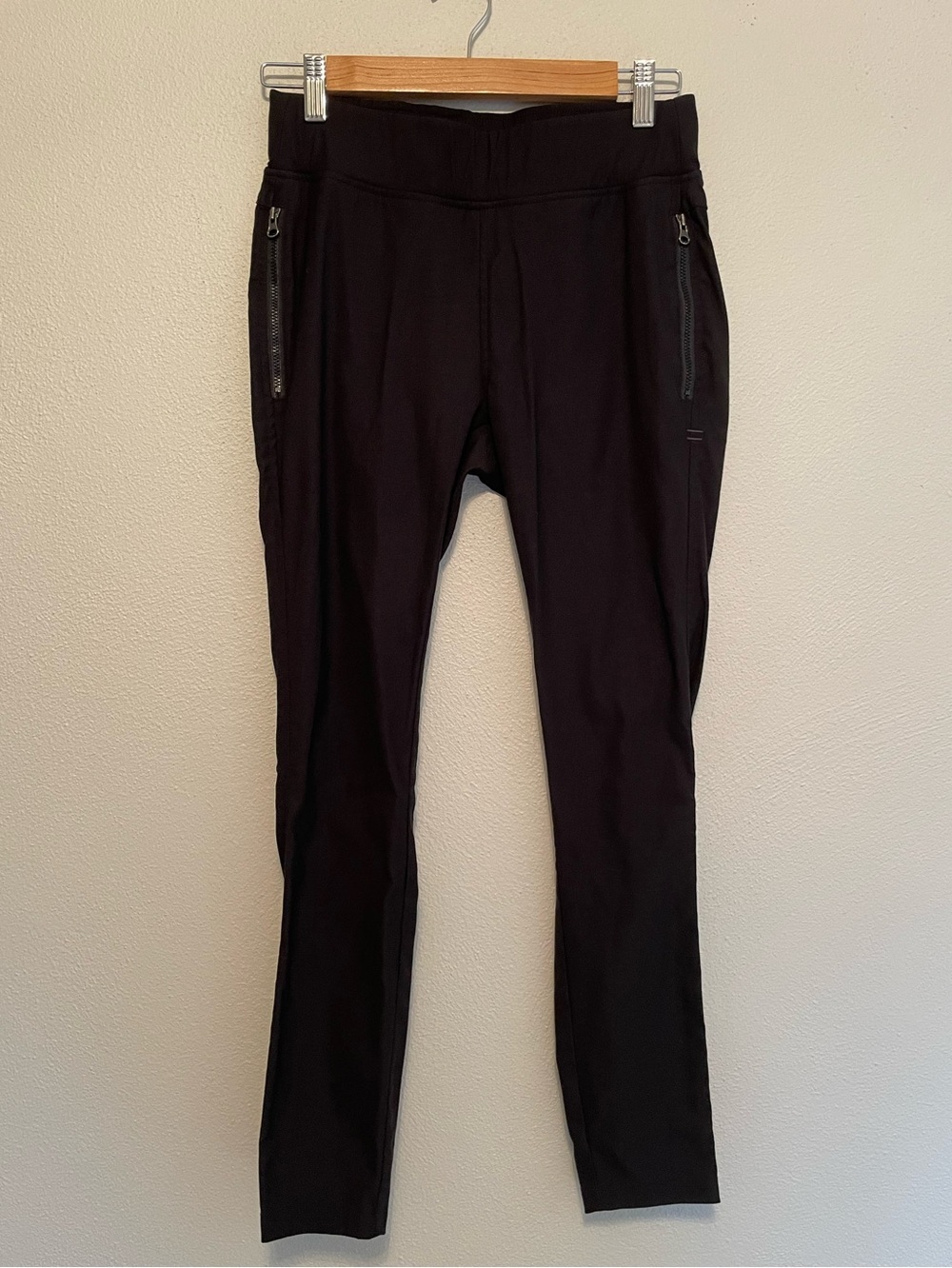 Toad&Co Black Flextime Moto Crop Pant Women's Size 4 High rise Zip Pockets